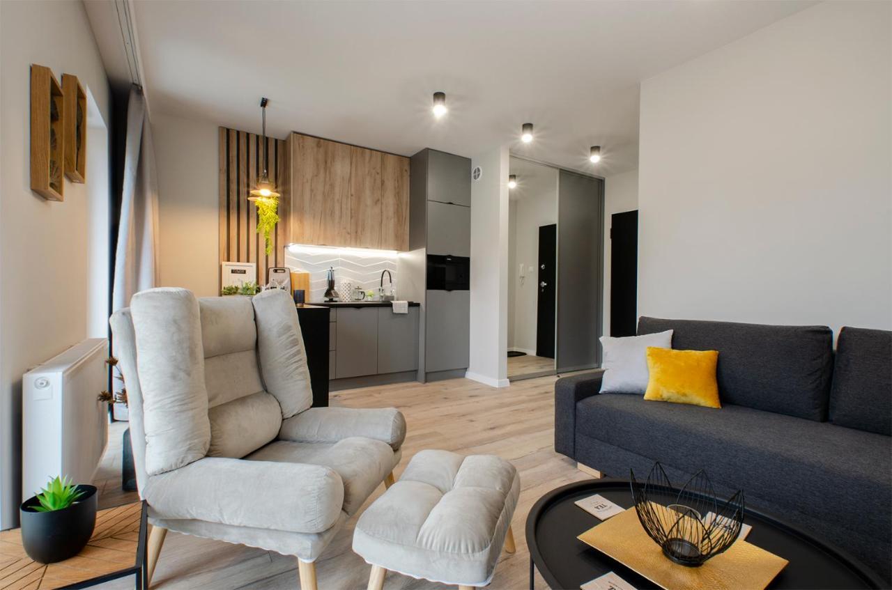 East Side Apartments วูดช์ ภายนอก รูปภาพ