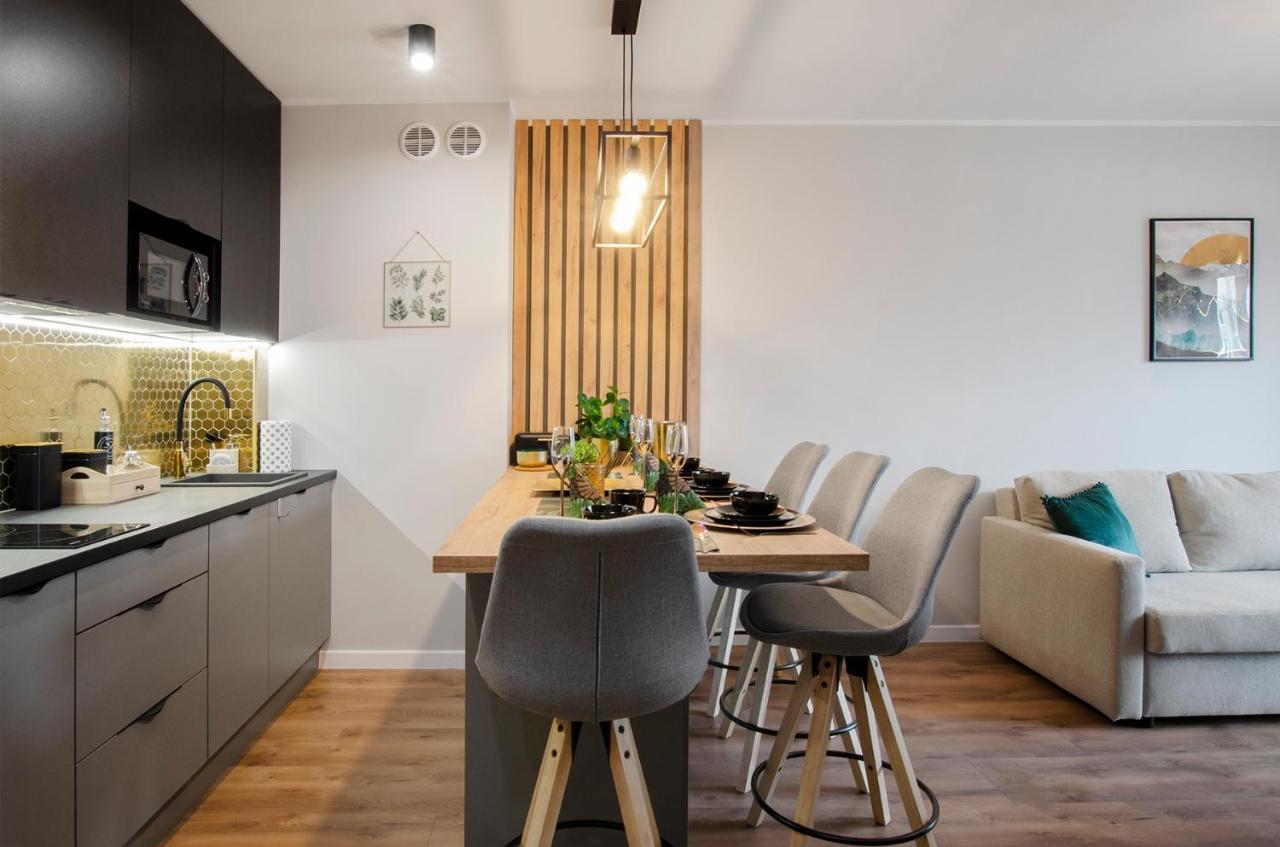 East Side Apartments วูดช์ ภายนอก รูปภาพ