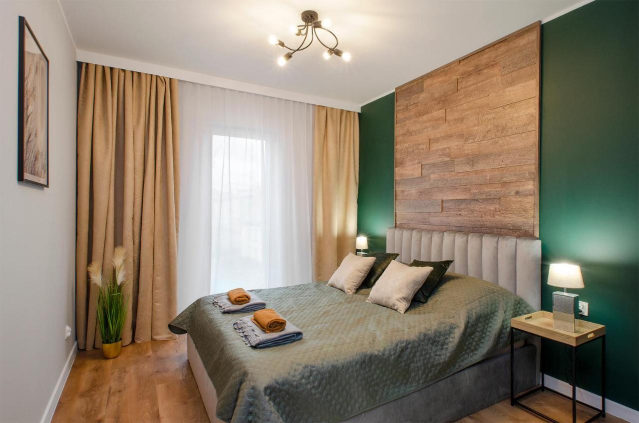 East Side Apartments วูดช์ ภายนอก รูปภาพ