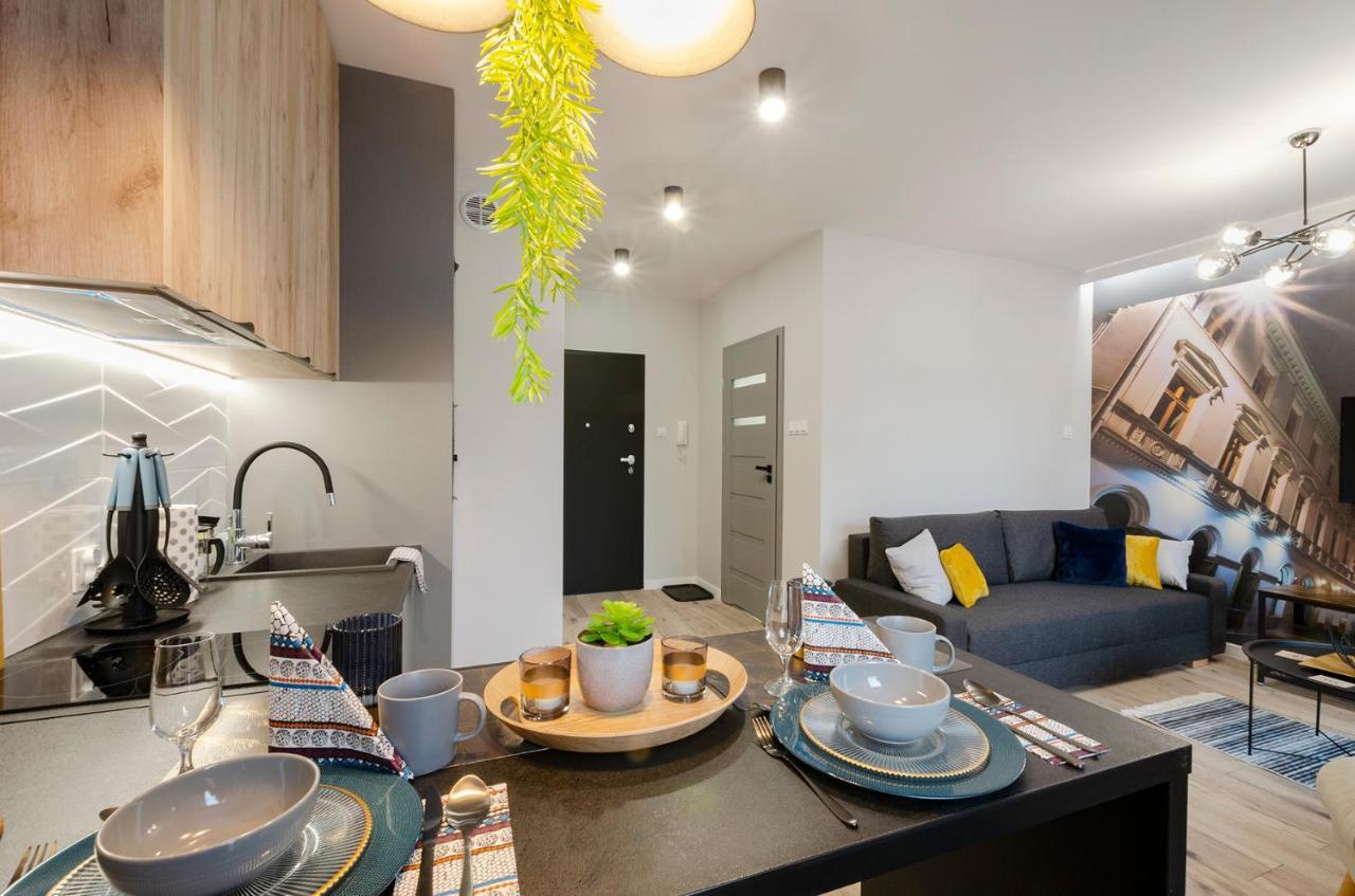 East Side Apartments วูดช์ ภายนอก รูปภาพ